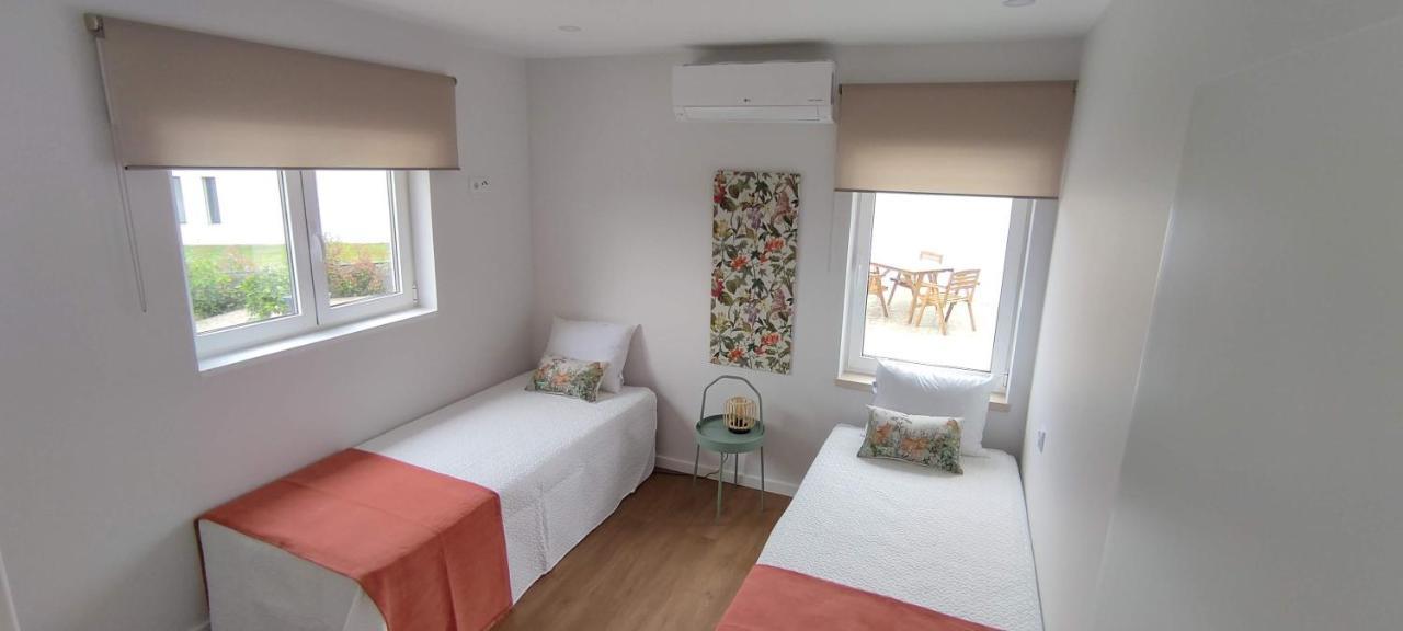הוילה Porto de Mós Casa Dos Vales 11 מראה חיצוני תמונה
